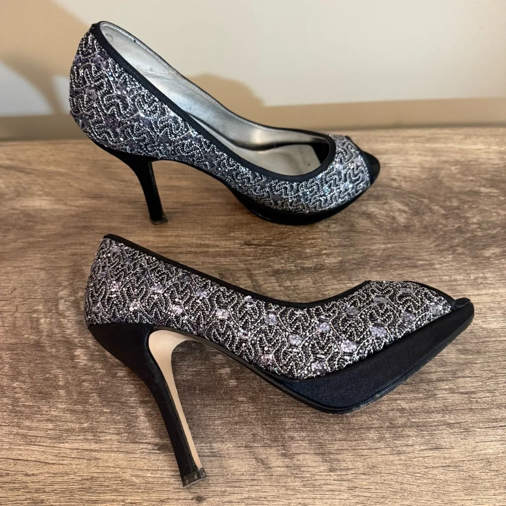 Caparros Peep Toe Formal Platform High Heels Shoes Silver Black Sparkle Size 6
